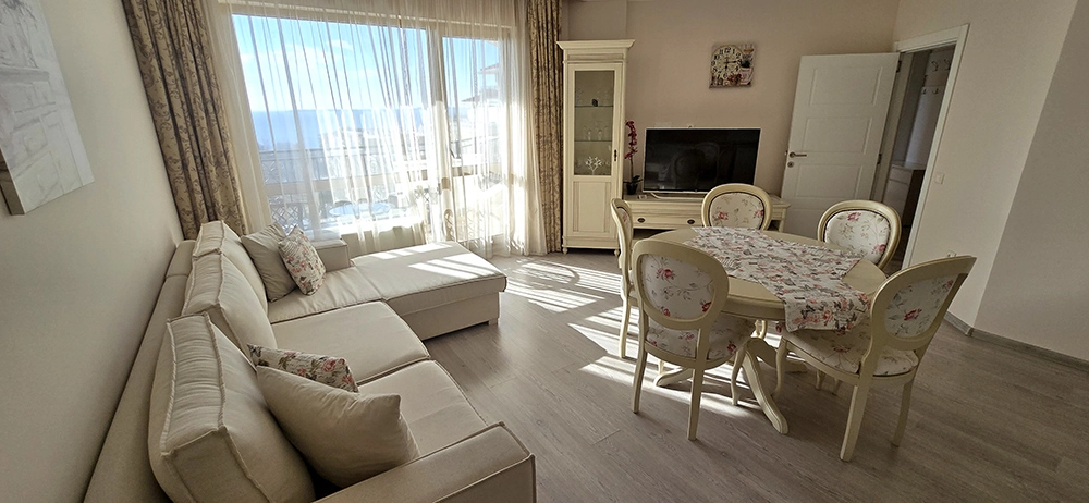 Апартамент с 2 спални и гледка море