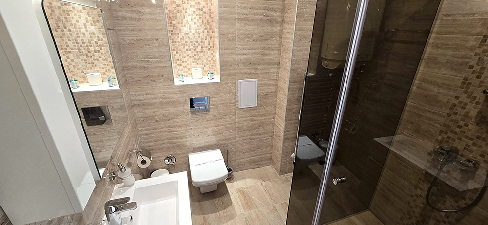 Апартамент с 3 спални и гледка море (4 стаи)